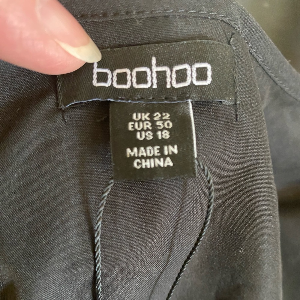 Boohoo Black Tie-Front Long Sleeve Smock Top, Plus Size 18 - Picture 7 of 9